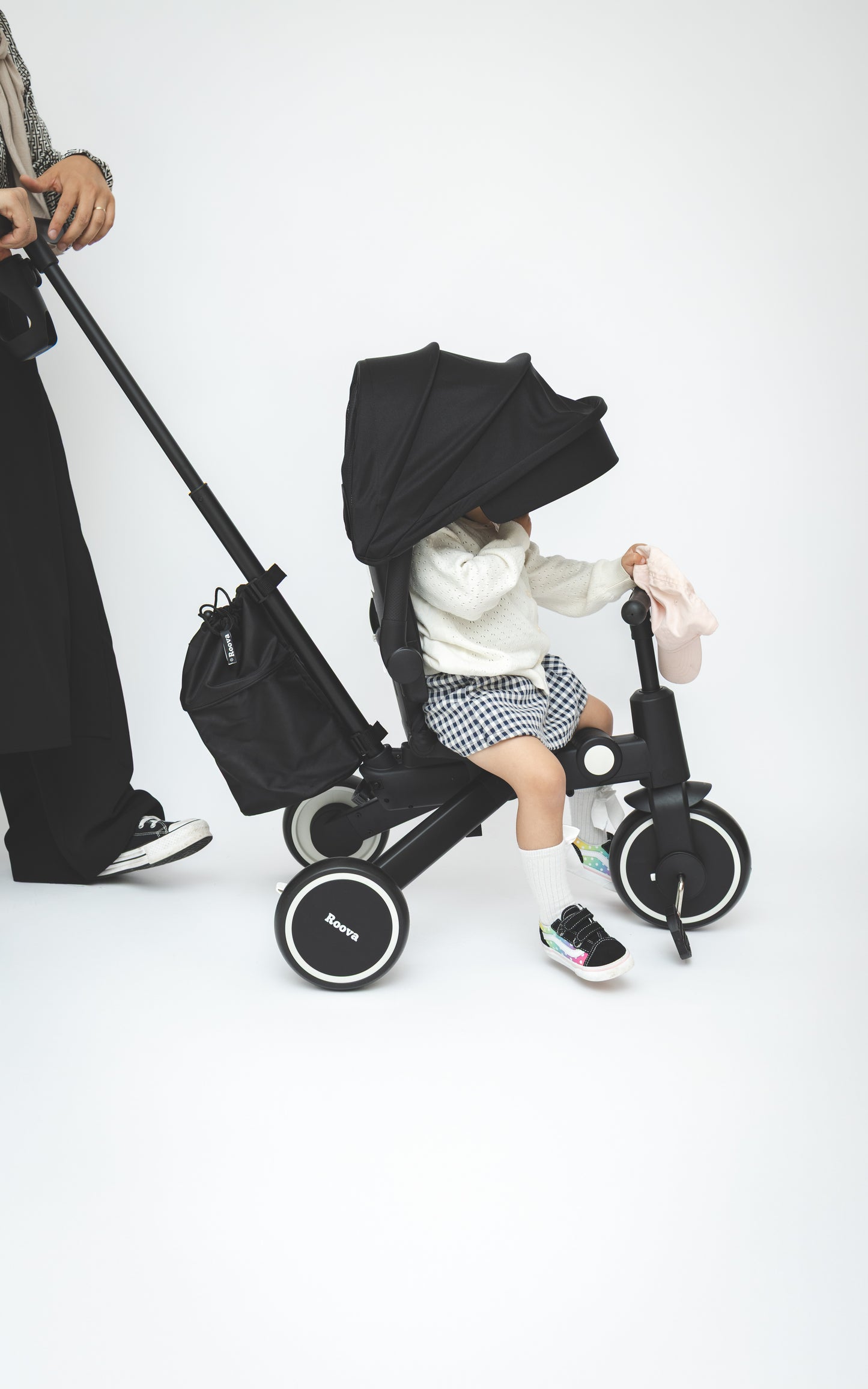 Roova Trike Black - incl accessoires
